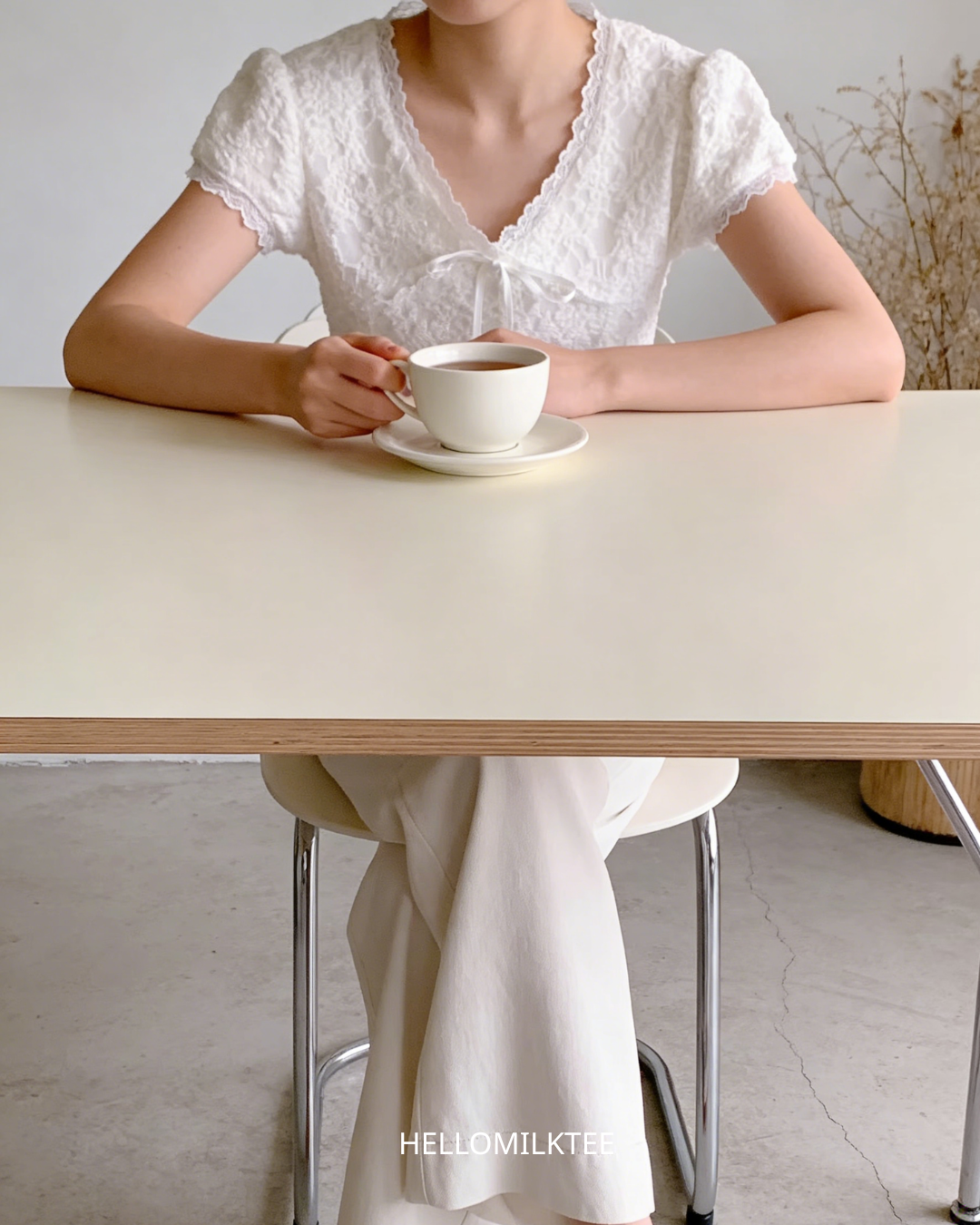 HELLO MILK TEE- 86316 重工短袖