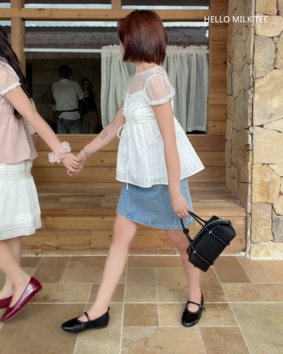 HELLO MILK TEE- 86743   花邊網紗衫