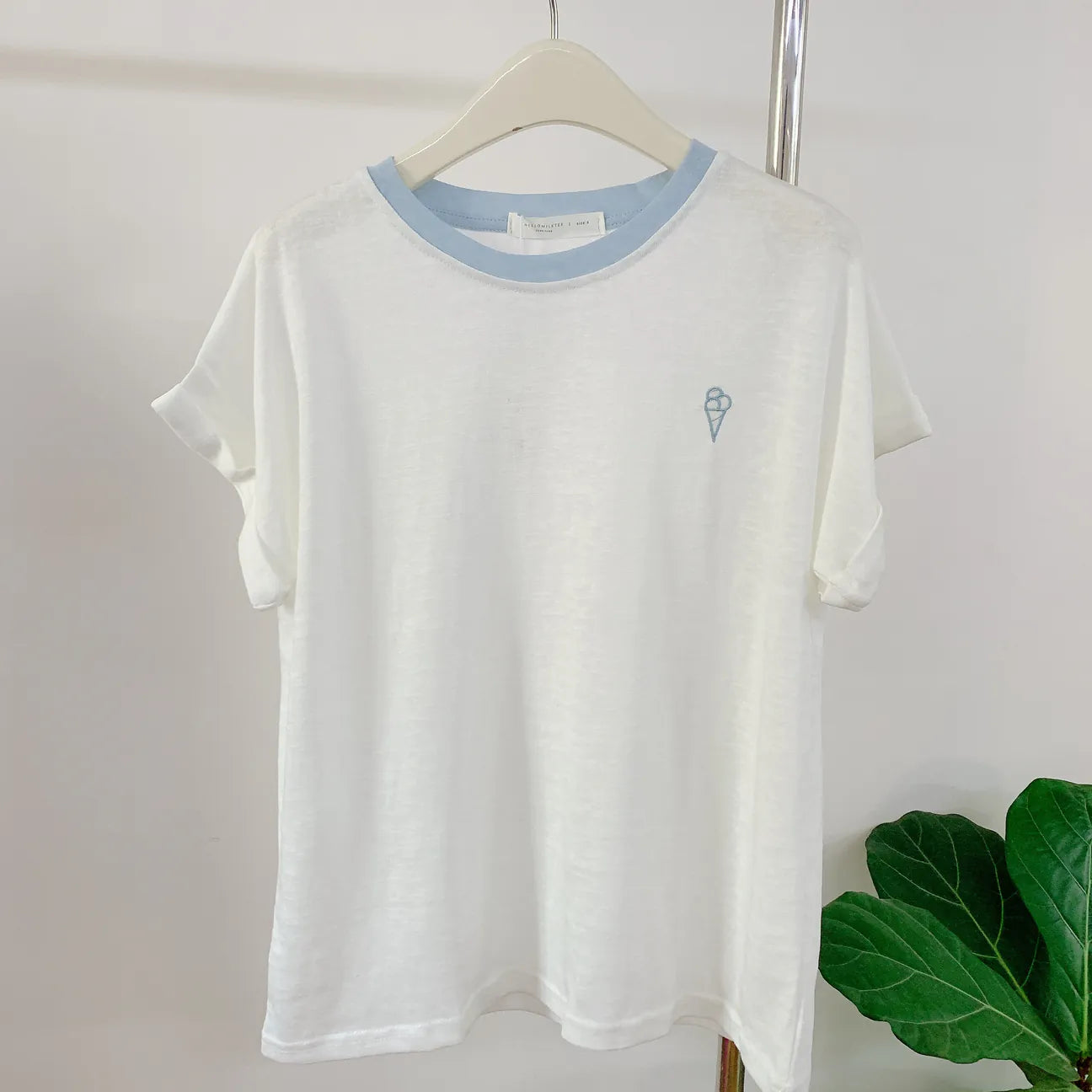 HELLO MILK TEE- 85242 刺繡撞色衫