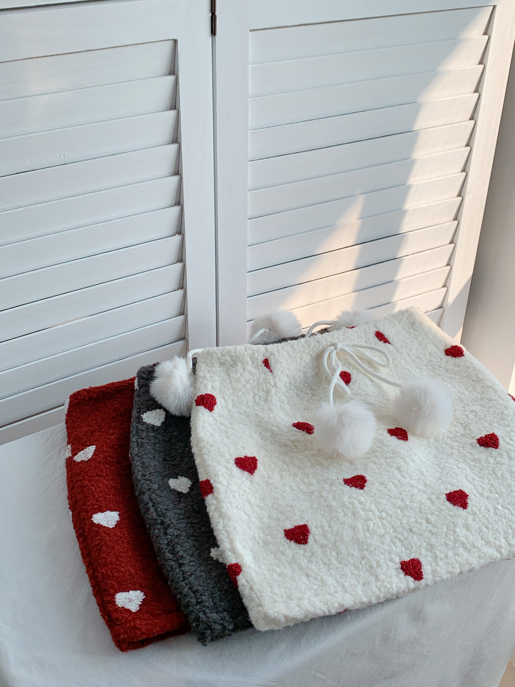 HELLO MILK TEE-85859 愛心短裙