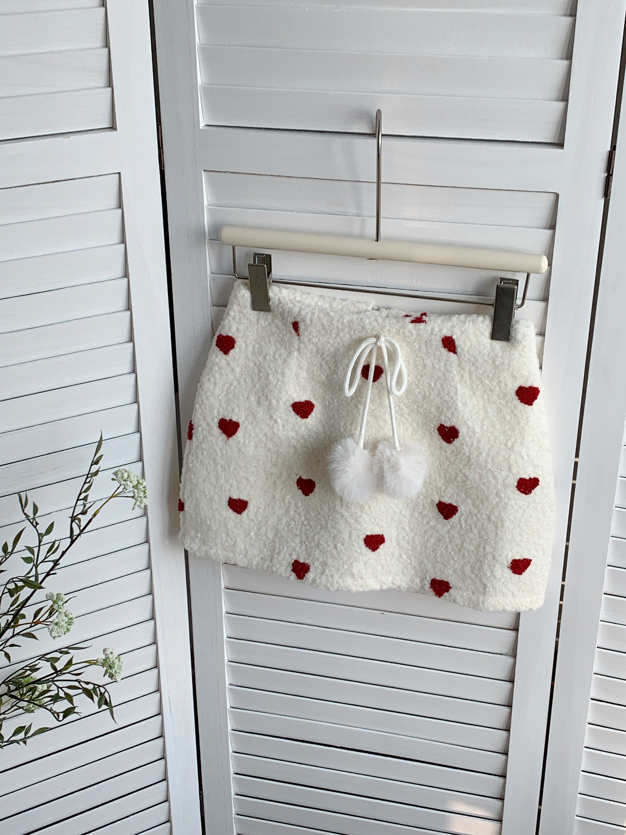 HELLO MILK TEE-85859 愛心短裙