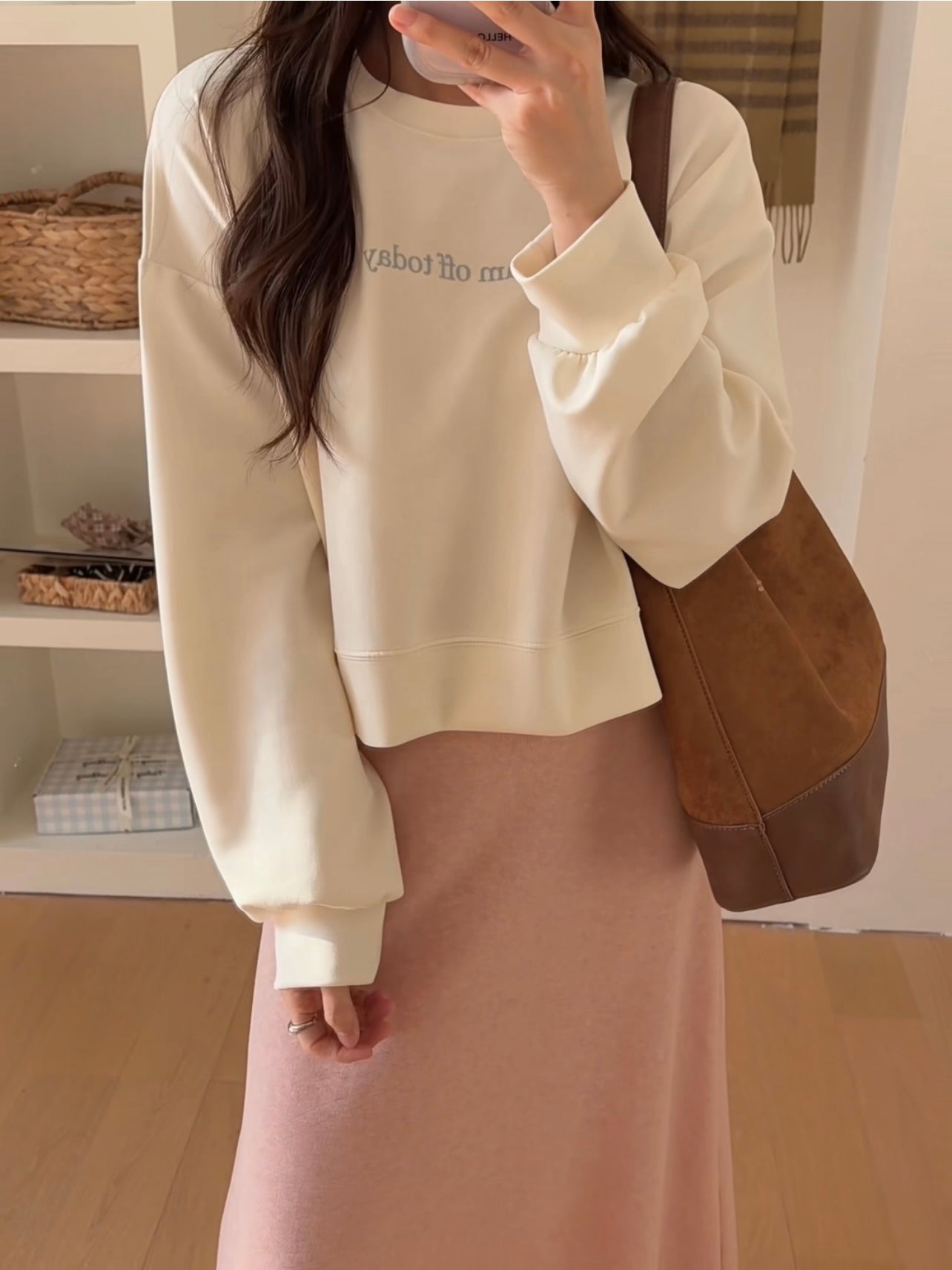 HELLO MILK TEE- 85917 字母衛衣