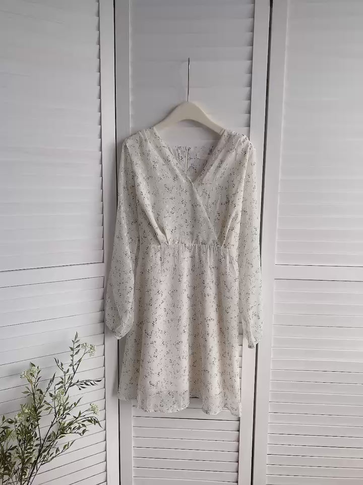 HELLO MILK TEE- 85776 碎花連衣裙