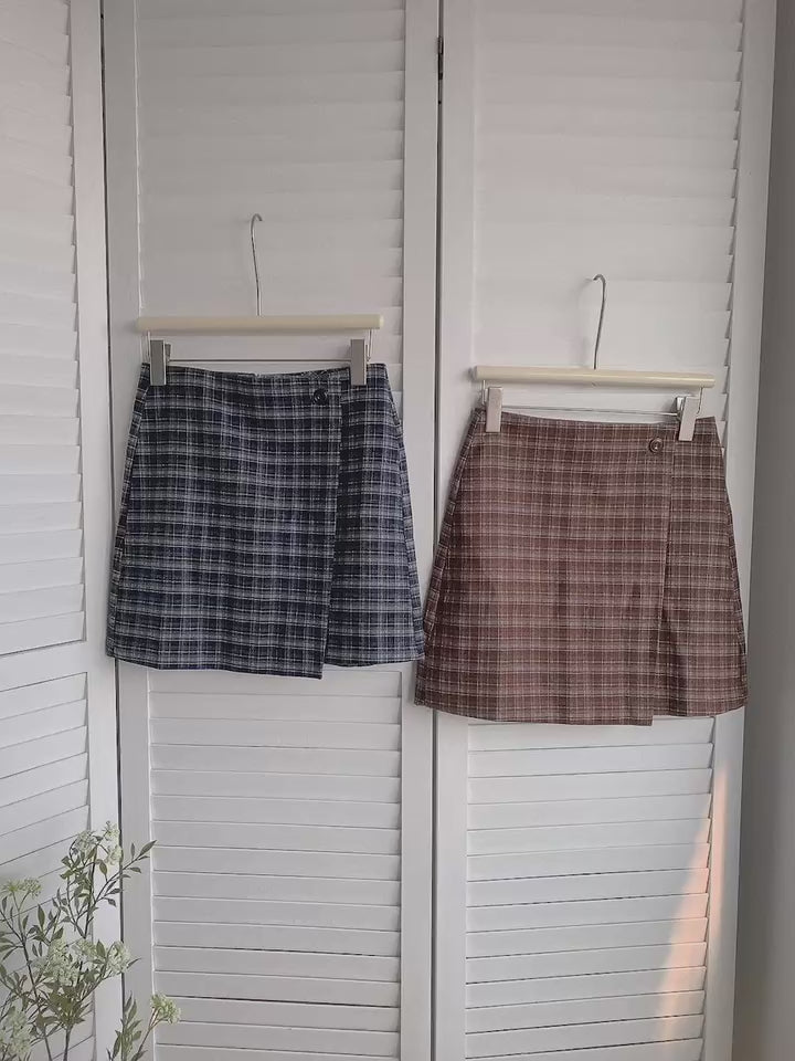 HELLO MILK TEE- 85547 側扣短裙