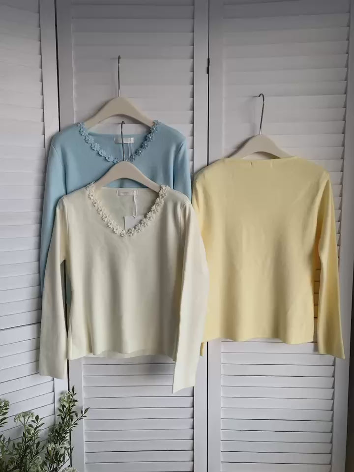 HELLO MILK TEE- 85624 花朵上衣