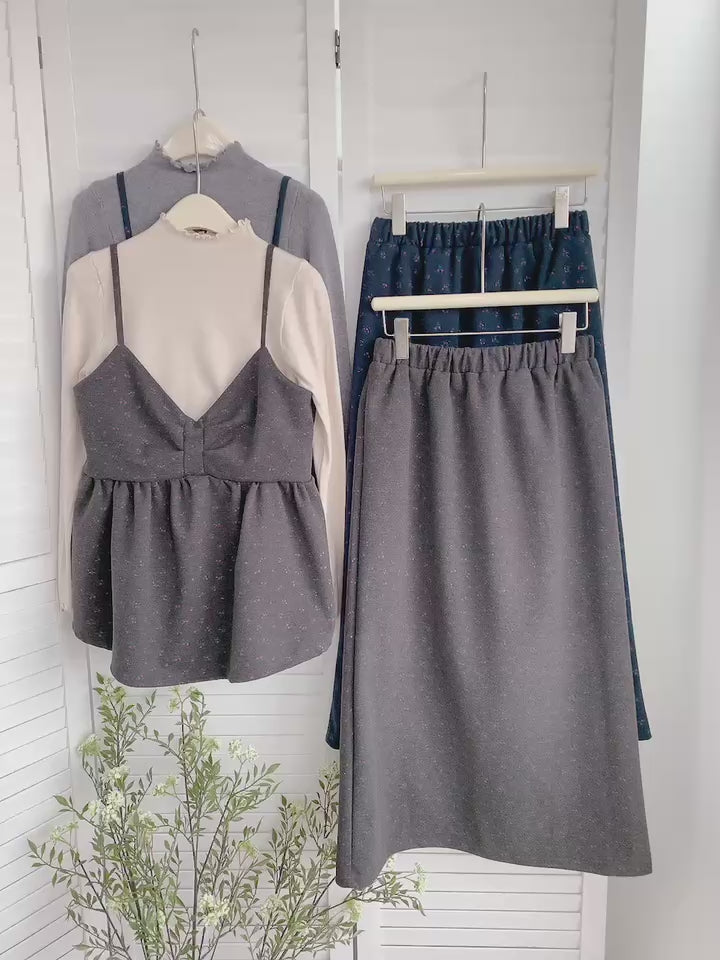 HELLO MILK TEE- 85645 呢子套裝