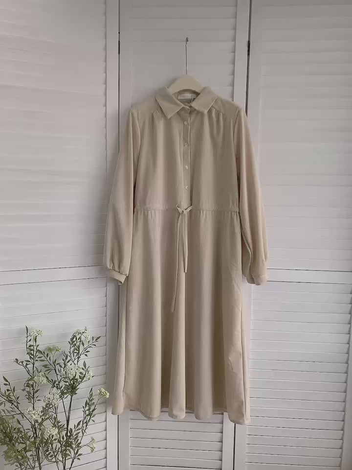 HELLO MILK TEE- 85569 翻領連衣裙