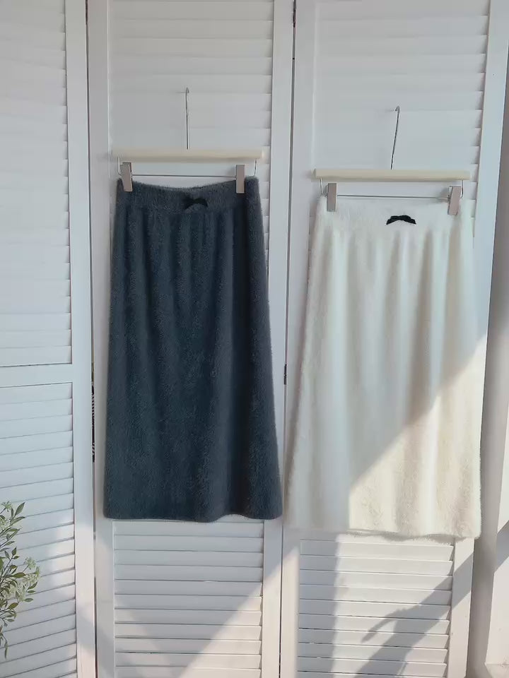 HELLO MILK TEE- 85858 毛毛半裙